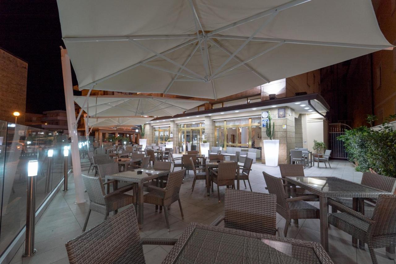 Hotel Terme Pellegrini Montecatini Terme Extérieur photo