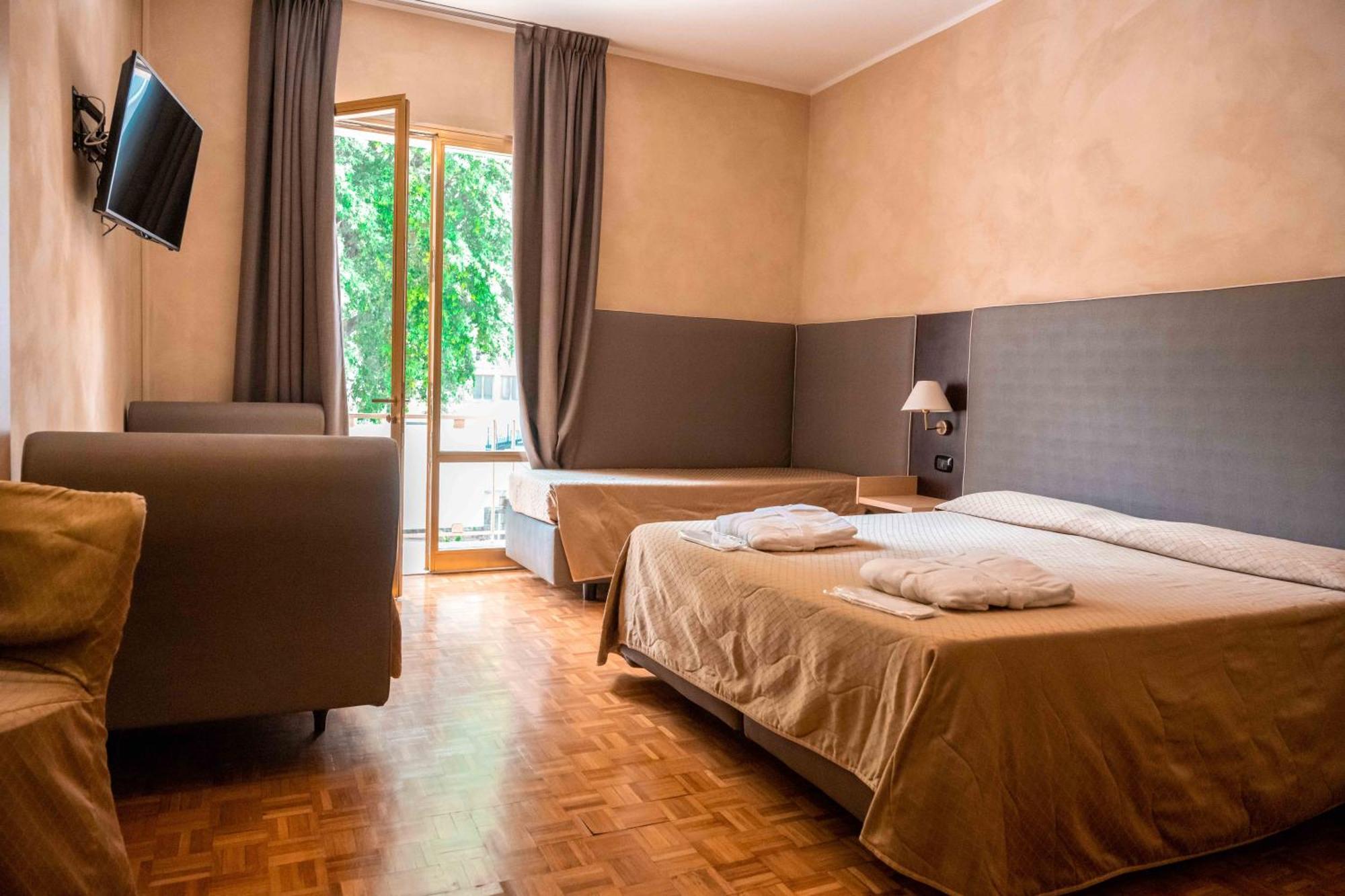 Hotel Terme Pellegrini Montecatini Terme Extérieur photo