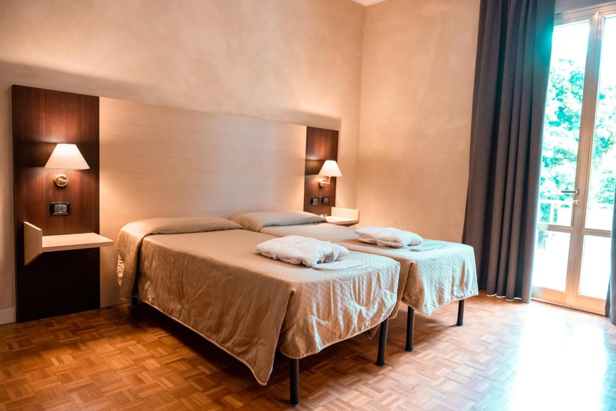Hotel Terme Pellegrini Montecatini Terme Extérieur photo