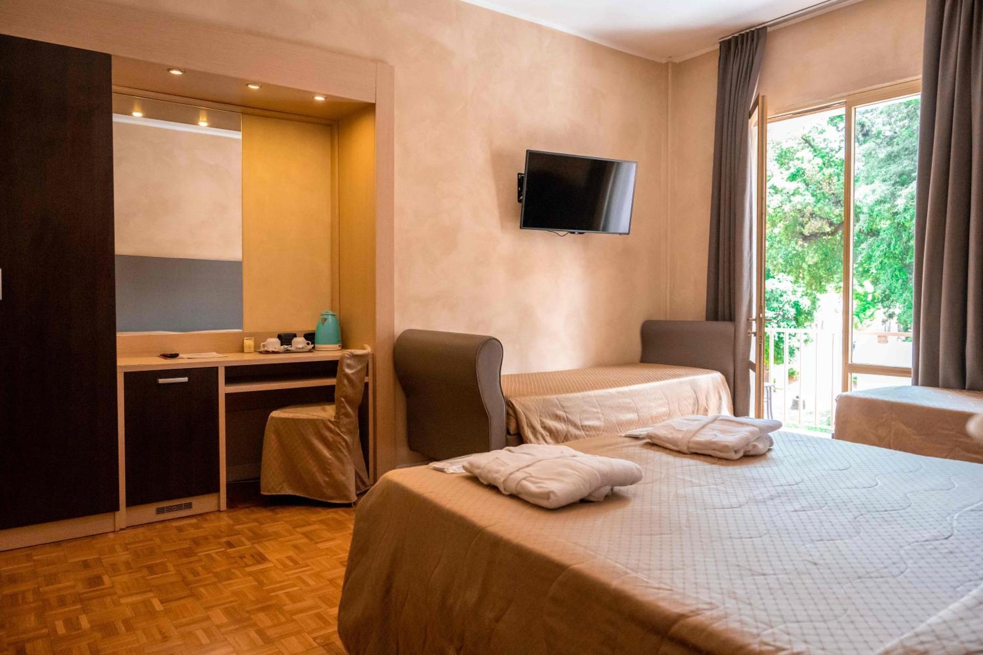 Hotel Terme Pellegrini Montecatini Terme Extérieur photo
