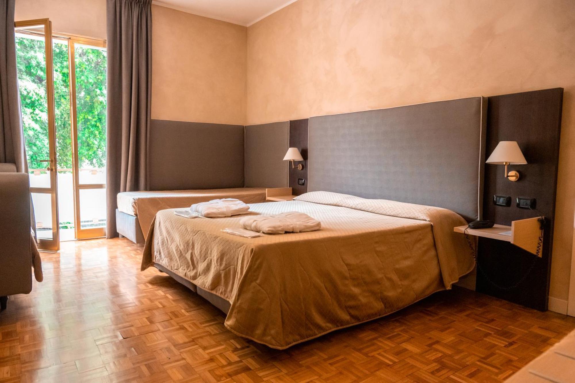 Hotel Terme Pellegrini Montecatini Terme Extérieur photo