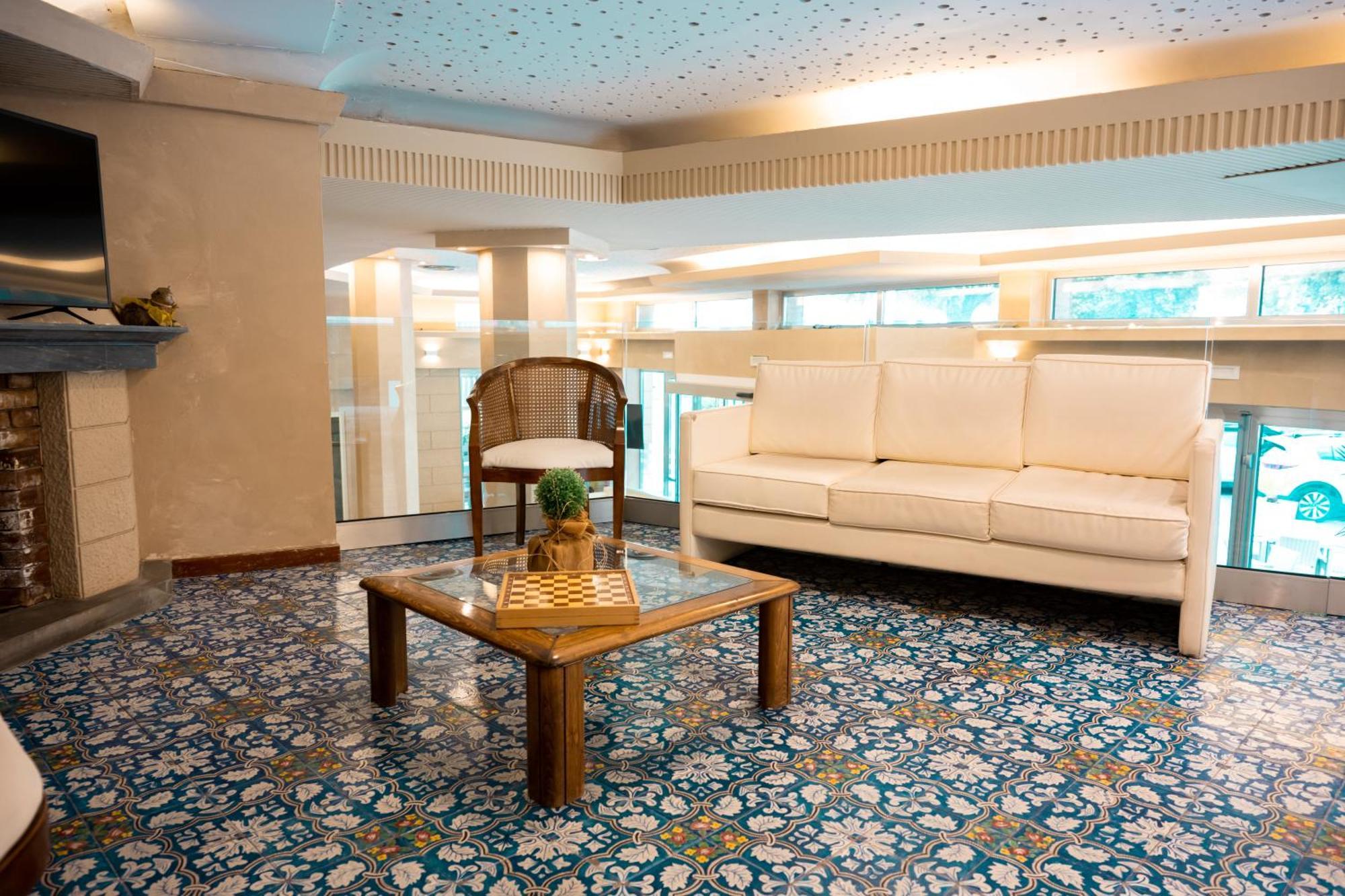 Hotel Terme Pellegrini Montecatini Terme Extérieur photo